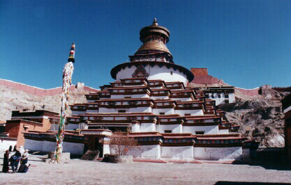 Kumbum Stupa - Gyantse